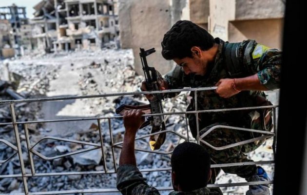 Οι Κούρδοι (SDF) απελευθέρωσαν το 85% της Ράκα – 700 τζιχαντιστές παραμένουν στην πόλη