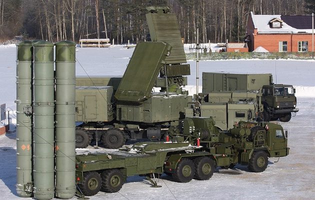 Μυρίζει μπαρούτι: Η Ρωσία ετοιμάζεται να αναπτύξει νέες συστοιχίες S-400 στην Κριμαία