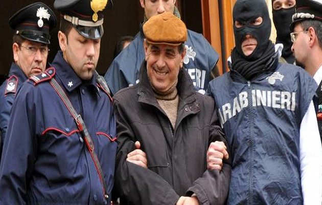 Αρχιμαφιόζος είπε στο γιο του να  σκοτώσει την αδελφή του  γιατί είχε σχέση με αστυνομικό