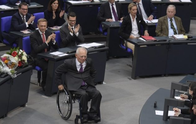 Ο Βόλφγκανγκ Σόιμπλε εξελέγη πρόεδρος της γερμανικής βουλής