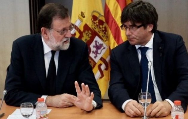 Ο Ραχόι απειλεί με άρση της αυτονομίας της Καταλονίας ενώ ο Πουτζντεμόν ετοιμάζει ανακήρυξη ανεξαρτησίας