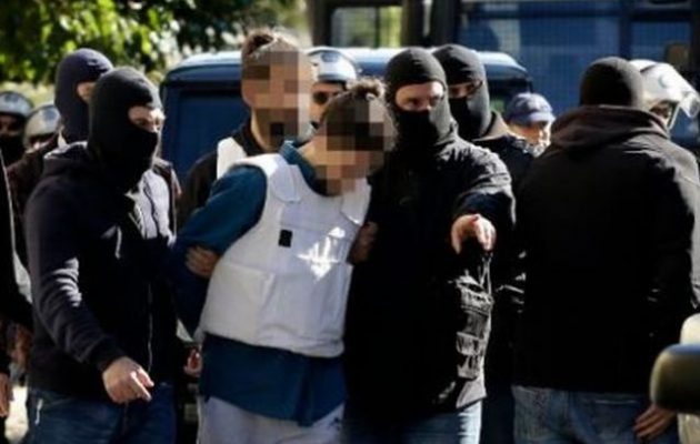 Στη δημοσιότητα τα στοιχεία του 29χρονου που συνελήφθη για τη βόμβα στον Παπαδήμο (φωτο)