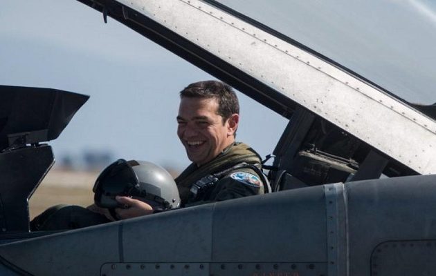 Τουρκικά ΜΜΕ: Επίδειξη δύναμης του Τσίπρα η πτήση με F16 πάνω από το Αιγαίο