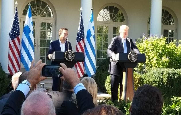 Αυστηρό μήνυμα Τσίπρα στην Τουρκία παρουσία Τραμπ: Θα προστατεύσουμε τα κυριαρχικά μας δικαιώματα