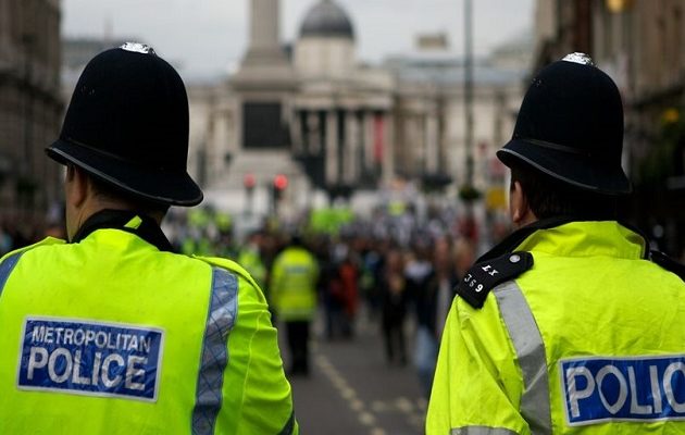 Βρετανική Υπηρεσία Πληροφοριών: Απειλούμαστε από μαζικές επιθέσεις τζιχαντιστών