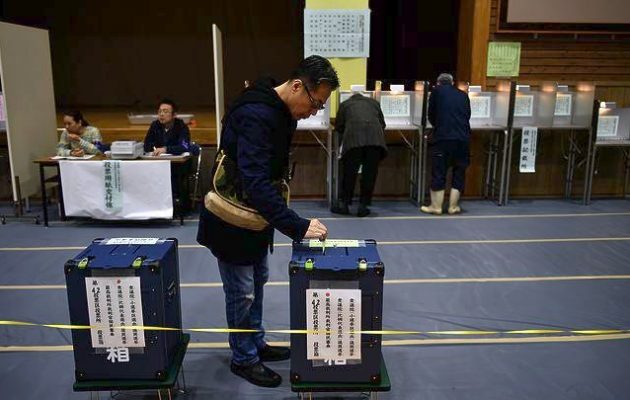 Ιαπωνία-Εκλογές: Ο κυβερνών συνασπισμός του πρωθυπουργού Άμπε εξασφαλίζει μεγάλη νίκη