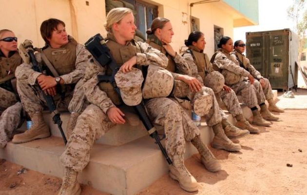 220 Αμερικανίδες στρατιωτίνες κατήγγειλαν ότι έπεσαν θύματα σεξουαλικής παρενόχλησης