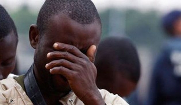 Εκτός ελέγχου οι βιασμοί ανδρών στη Λιβύη – Βιάζονται αιχμάλωτοι και μετανάστες