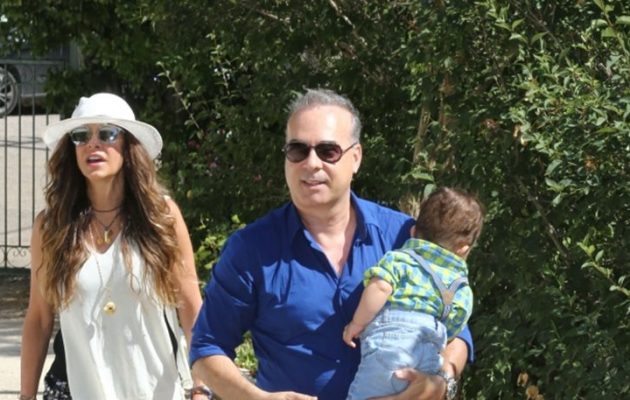 Στα δικαστήρια ο Φώτης Σεργουλόπουλος για την επιμέλεια του παιδιού του