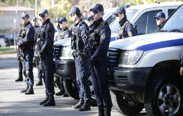 Στο ΣτΕ προσέφυγαν και πάλι οι αστυνομικοί: Θέλουν αυξήσεις