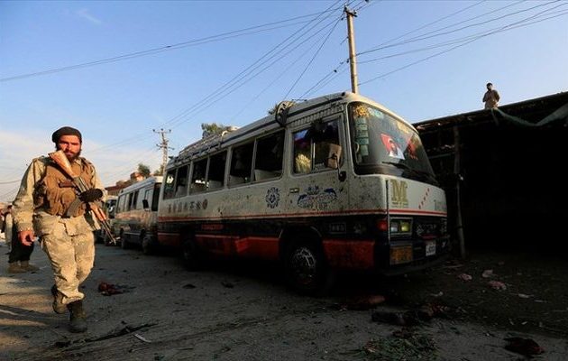 Αφγανιστάν: Μακελειό από βομβιστή αυτοκτονίας με νεκρούς αμάχους στην Τζαλαλαμπάντ
