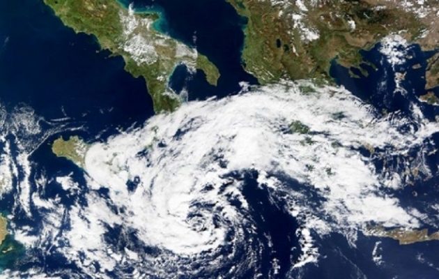 Καιρός: Μετά τις πλημμύρες και κυκλώνας ενδέχεται να χτυπήσει την Ελλάδα