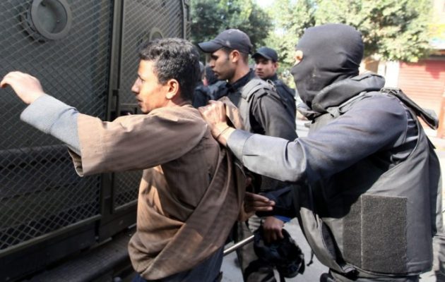 Σε θάνατο επτά τζιχαντιστές που σφαγίασαν χριστιανούς, αποφαίνεται αιγυπτιακό δικαστήριο