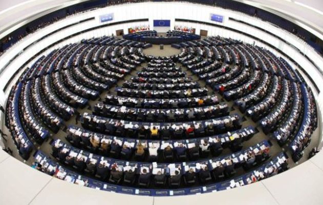 Αίθουσα του Ευρωκοινοβουλίου παίρνει το όνομα του Κωνσταντίνου Μητσοτάκη