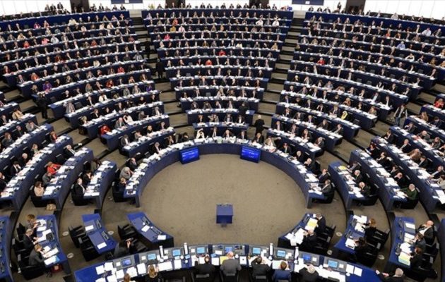 Μέτρα για το πιθανό άτακτο Brexit υιοθέτησε το Ευρωκοινοβούλιο