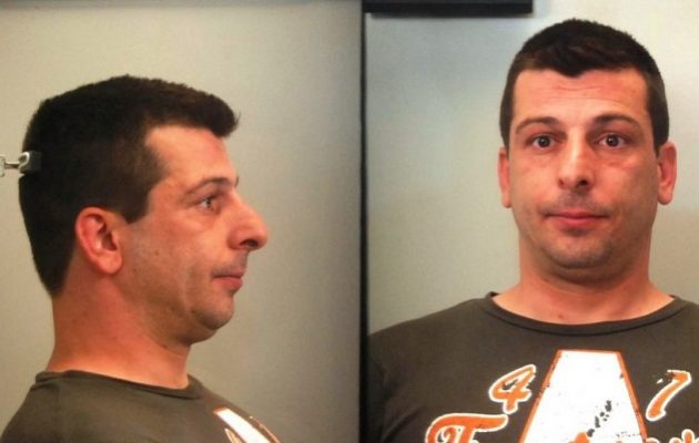 O “χοντρός” της συμμορίας των ληστών βγήκε στην τηλεόραση λίγο πριν παραδοθεί (βίντεο)