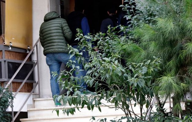 Τραγωδία στη Νέα Σμύρνη – Πατέρας σκότωσε τα δύο του παιδιά και αυτοκτόνησε