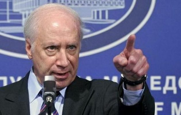 Τον Δεκέμβριο μεταφέρεται η συνάντηση των διαπραγματευτών για το όνομα της ΠΓΔΜ