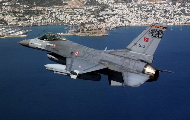 19 παραβιάσεις των Τούρκων στο Αιγαίο τη Δευτέρα