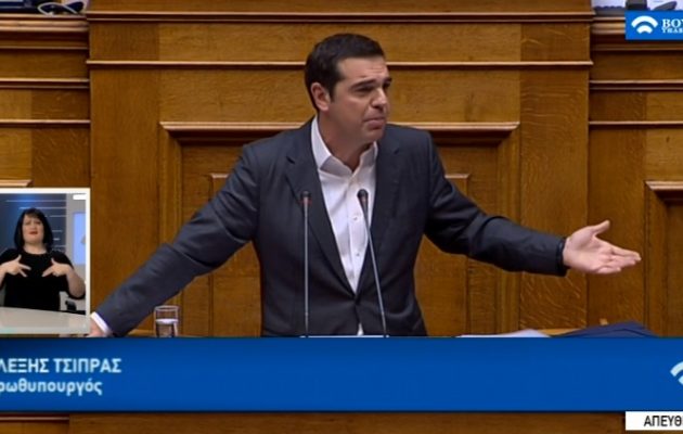 Κατέρρευσε η ΝΔ στη Βουλή – Πώς ο Αλέξης Τσίπρας διέλυσε τη σκευωρία και “πάγωσε” την αντιπολίτευση