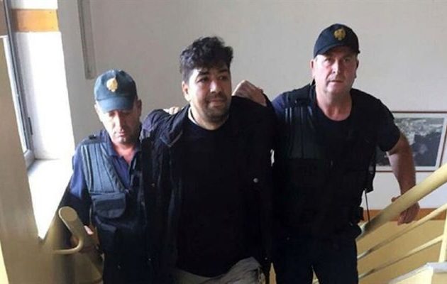 Ένταλμα σύλληψης στην Αλβανία για Τούρκο που κατηγορείται ως “γκιουλενιστής” τρομοκράτης