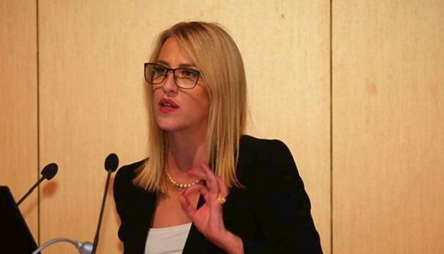 Δούρου: Για πολλούς οι νεκροί είναι προς πολιτική κεφαλαιοποίηση