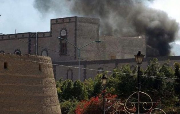 Οι Σαουδάραβες βομβάρδισαν το υπουργείο Άμυνας της Υεμένης