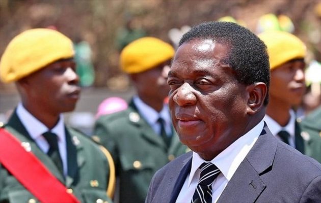 Στο 95% η ανεργία στη Ζιμπάμπουε ενώ ορκίζεται νέος πρόεδρος