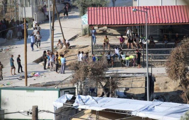 Μεγάλη επιχείρηση της αστυνομίας στον καταυλισμό στη Μόρια