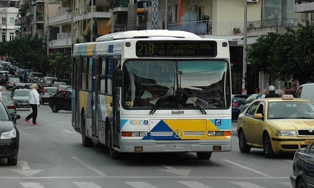 Θύμα άγριου ξυλοδαρμού οδηγός λεωφορείου στην Καλλιθέα (βίντεο)