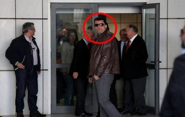 Νέα στοιχεία-ΣΟΚ από τους ιατροδικαστές: Ο αστυνομικός ξανακοίμισε το παιδί του και μετά το πυροβόλησε στο αυτί