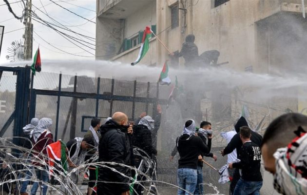 Επεισόδια στη Βηρυτό με διαδηλωτές που ήθελαν να φτάσουν στην Αμερικανική Πρεσβεία