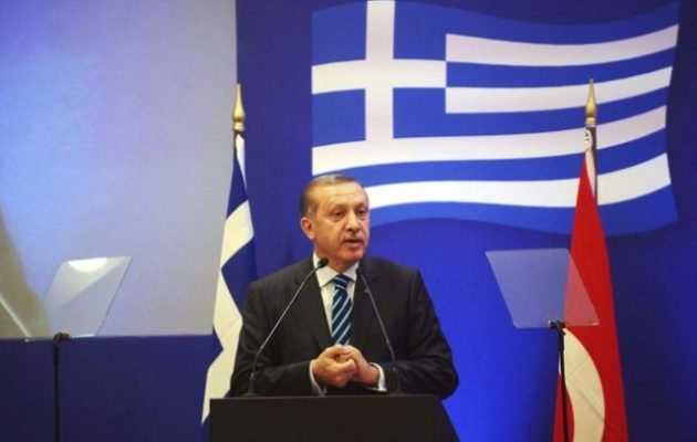 Ο Ερντογάν έρχεται στην Αθήνα με τη “μάσκα” του φίλου – Θέλει να τον σώσουμε και δεν αρκούν τα… χαμόγελα