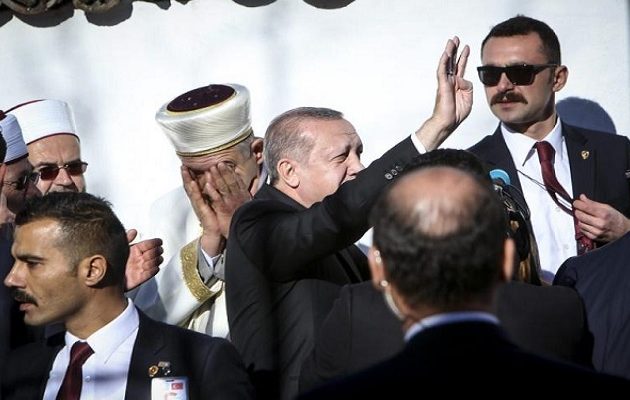 Ολοκληρώθηκε η επίσκεψη Ερντογάν στην Ελλάδα