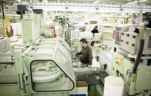 Η βιομηχανία της Γερμανίας ζητά περισσότερους εξειδικευμένους εργάτες