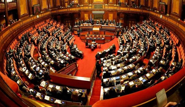 Διαλύθηκε η ιταλική Βουλή – Ολοταχώς προς εκλογές τον Μάρτιο