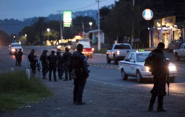 Ξαναχτύπησαν οι “σίριαλ κίλλερς” δημάρχων στο Μεξικό – Εκτέλεσαν δήμαρχο την ώρα που οδηγούσε