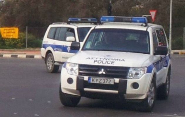 Ναρκωτικά και τζόγος πίσω από την βόμβα στην Πάφο, λέει ο δήμαρχος – “Σκόνη” το ΙΧ (φωτο)