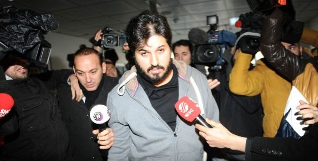 Ρεζά Ζαράμπ: Απείλησαν να με σκοτώσουν μέσα στη φυλακή