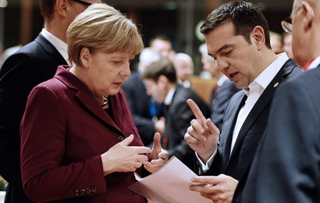 Η Μέρκελ «κλείνει το μάτι» στον Τσίπρα για χρέος – Ευρωπαϊκό σκάκι στο τελευταίο Eurogroup