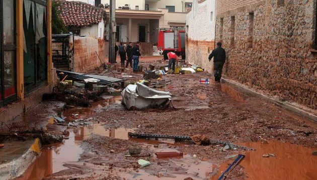 Βρέθηκε ανθρώπινος σκελετός στη Μάνδρα ένα χρόνο μετά τις φονικές πλημμύρες (βίντεο)