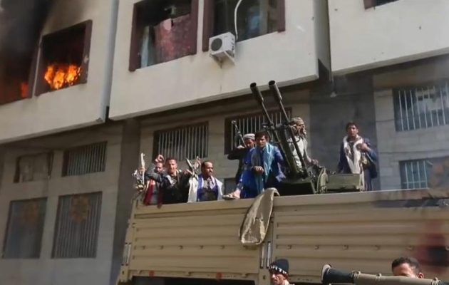Εκατοντάδες νεκροί στην Υεμένη στις μάχες μεταξύ αντάρτικων παρατάξεων