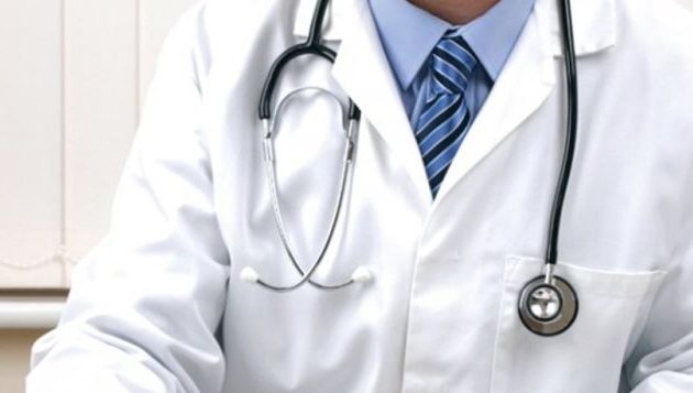 Έπος: 43χρονος “μάζευε” 20ευρα από γιατρούς – Τι τους έλεγε