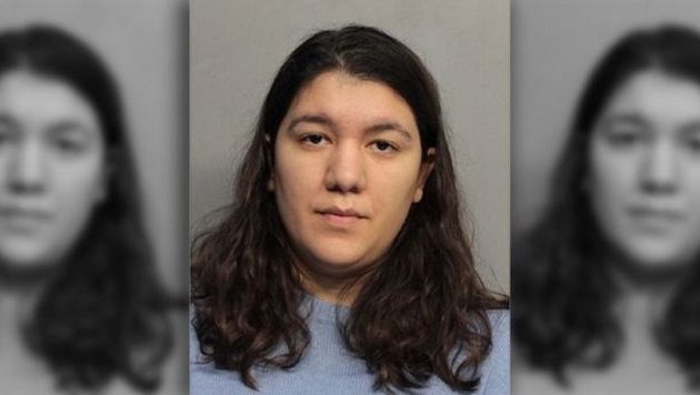 Αχόρταγη δασκάλα έκανε στοματικό σε μαθητή της μέσα στο σχολείο