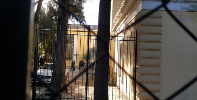 Παρέμβαση του Ρουβίκωνα στα δικαστήρια της Ευελπίδων