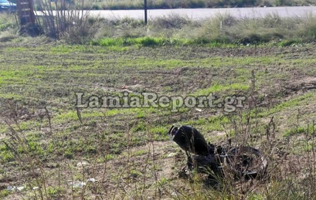 Νεκρός 21χρονος ντελιβεράς – Τον «πέταξε» βαν στα χωράφια