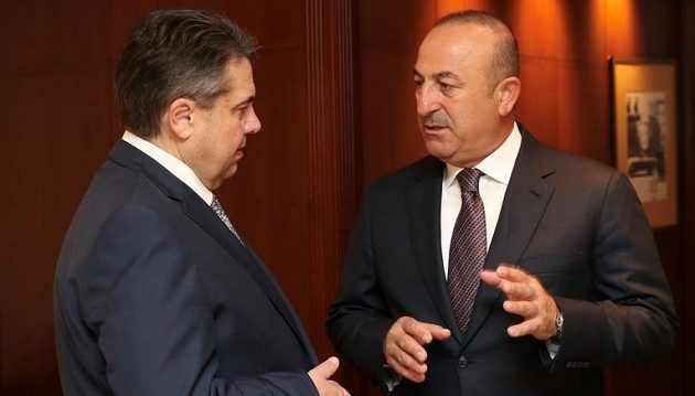 O Γκάμπριελ τηλεφώνησε στον Τσαβούσογλου για την τουρκική εισβολή στην Εφρίν