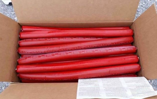 Δείτε το βίντεο με τα εκρηκτικά που βρέθηκαν στο πλοίο-κινητή βόμβα στην Κρήτη (βίντεο)