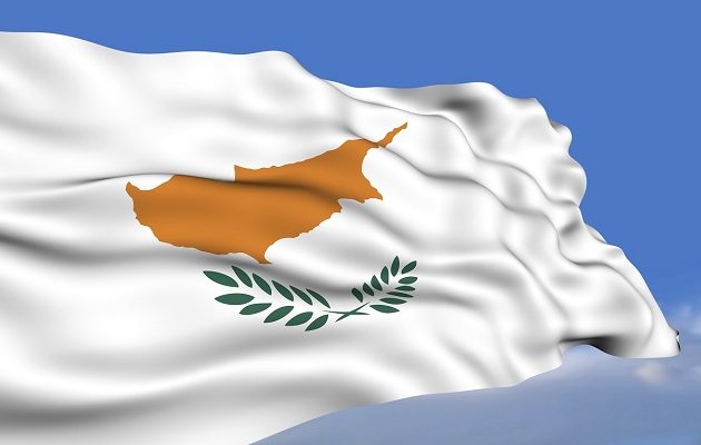 Η Κύπρος βγαίνει στις αγορές με δεκαετές ομόλογο