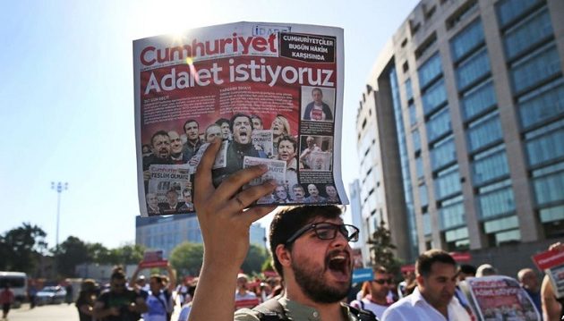 Γαλλία: Η Τουρκία να σέβεται τις θεμελιώδεις ελευθερίες